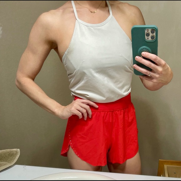 Lululemon tank top - Picture 3 of 7